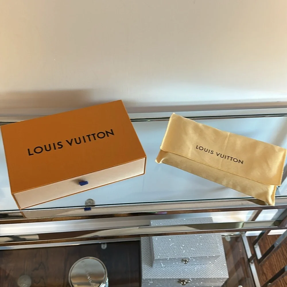 Louis Vuitton Black Monogram Empreinte Stitch Wallet, Full Inclusion! - Picture 4 of 16